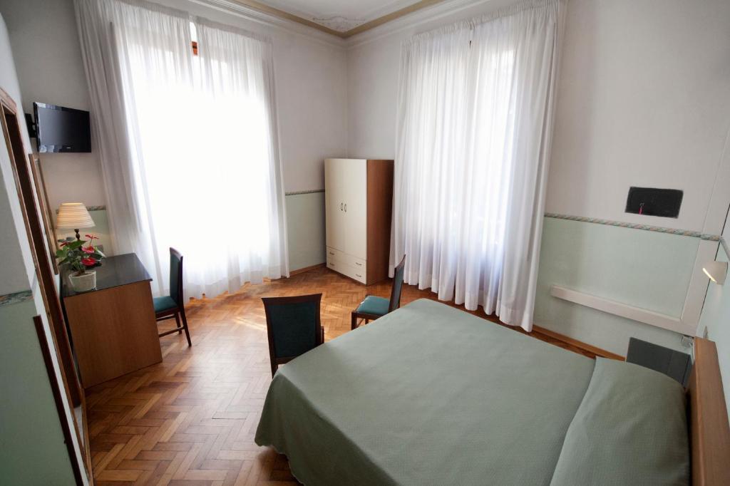 La Belle Epoque Hotel Флоренция Екстериор снимка