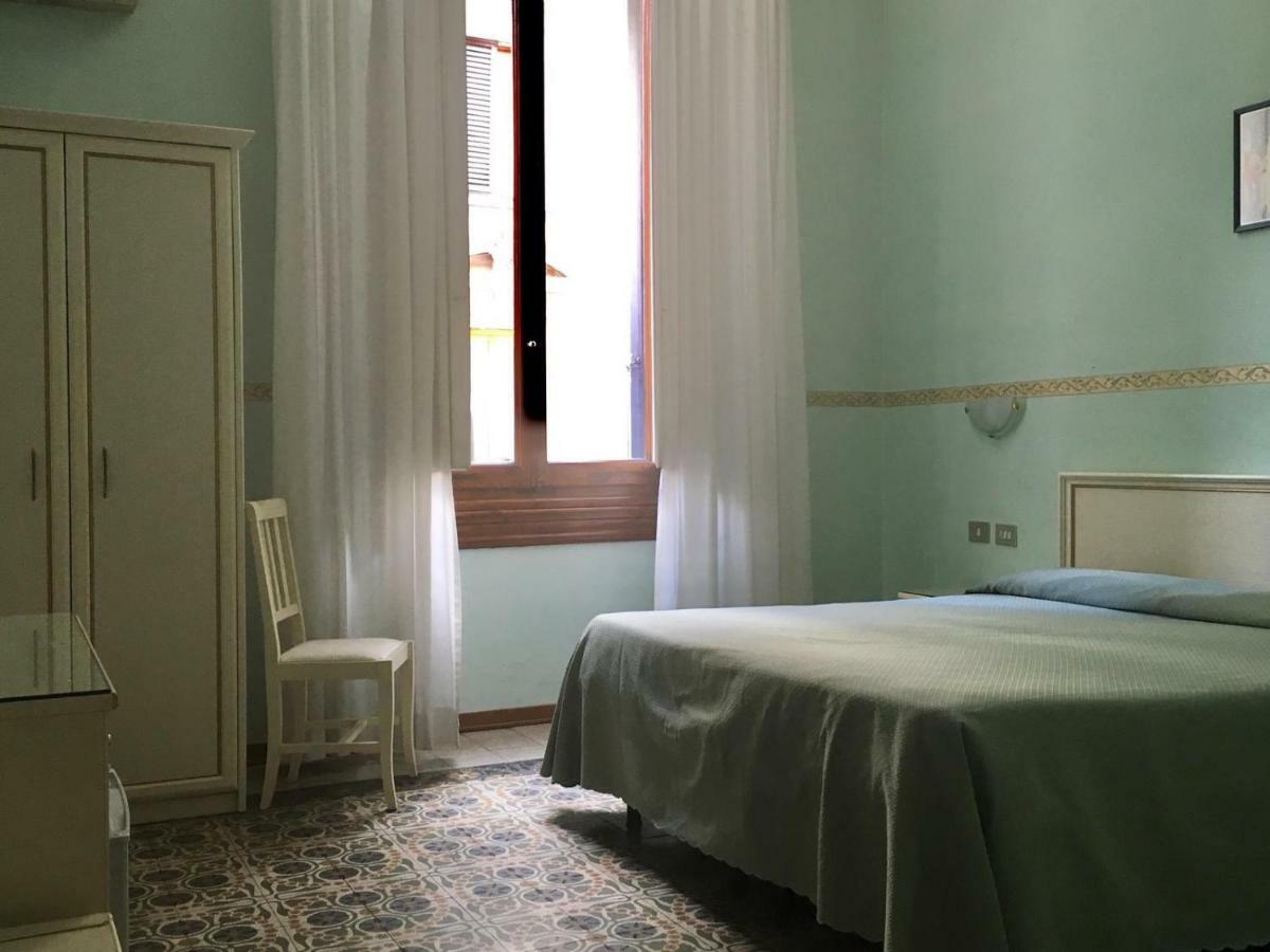 La Belle Epoque Hotel Флоренция Екстериор снимка
