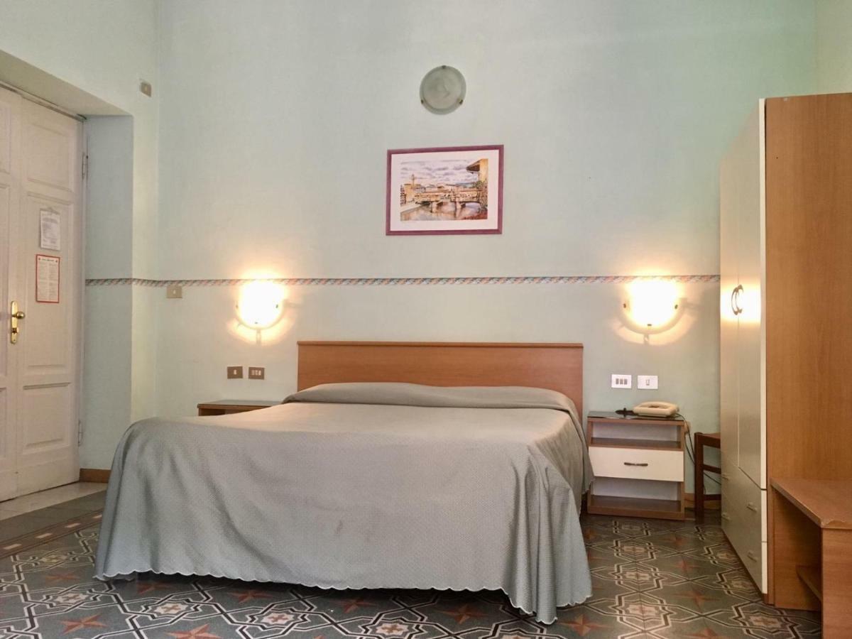 La Belle Epoque Hotel Флоренция Екстериор снимка
